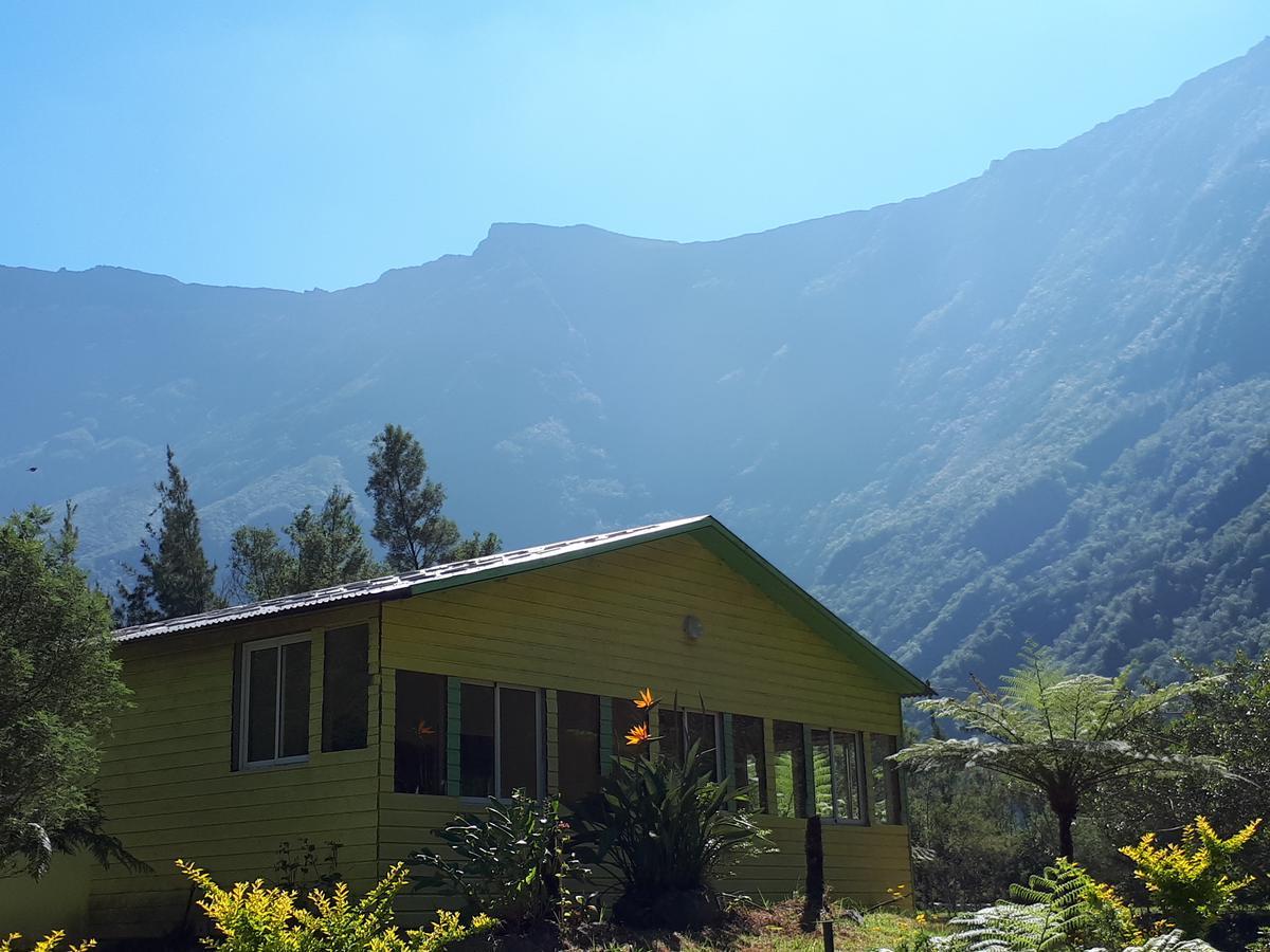 OLATIKA - gîte des cascades Cilaos Exterior foto